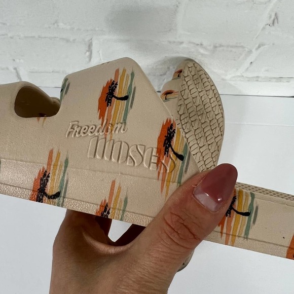 Freedom Moses Women's Calypso Slides Multicolor Palm Tree Print Size 9.5 - Picture 7 of 9